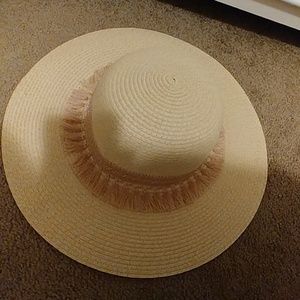 sun hat